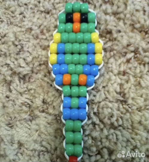 Украшения из бисера