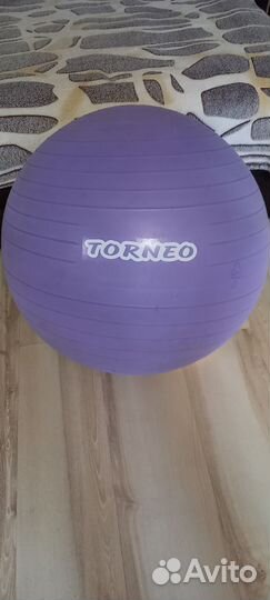 Гимнастический мяч 65 см