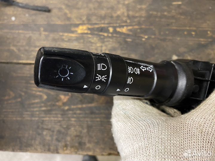 Переключатель поворотников Solaris 1 / Rio 3