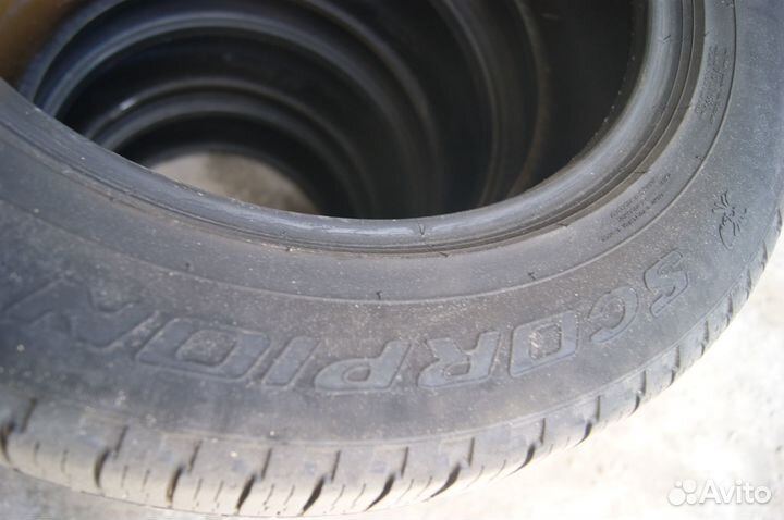 Pirelli Scorpion 215/60 R17