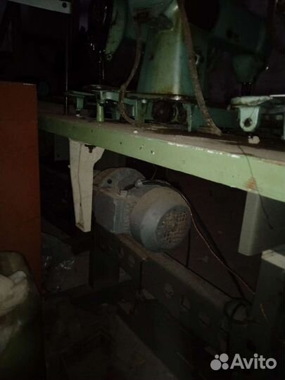 Швейная машина с производства