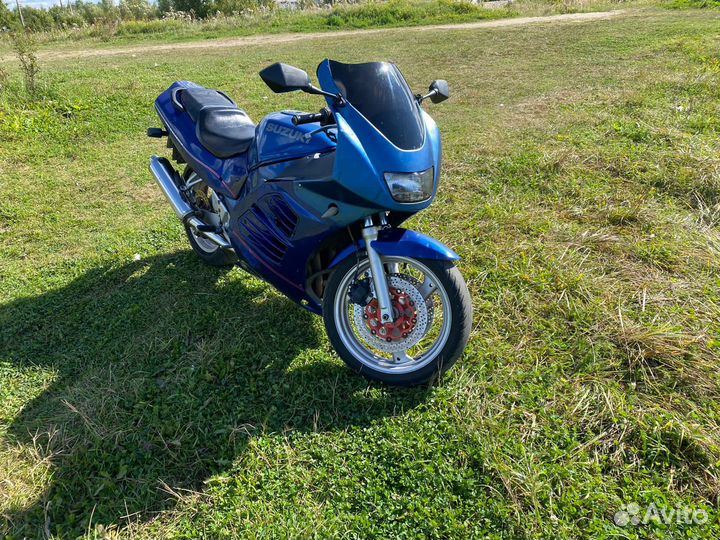 Suzuki rf400r