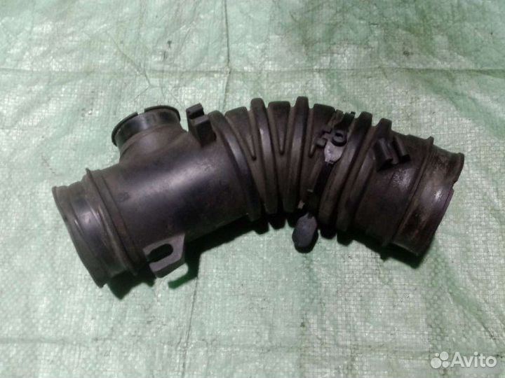 Гофра на впуск Toyota Carina E седан 1.6 4A-FE