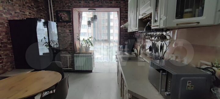 2-к. квартира, 56 м², 2/9 эт.