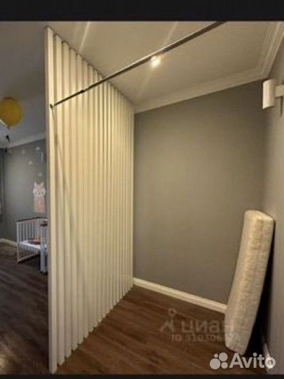 Деревянные крашенные балки/рейки декоративные Б/У