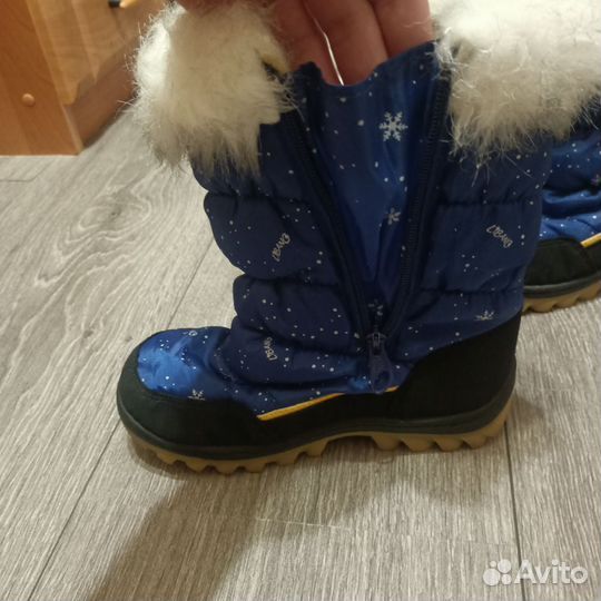 Сапожки для девочки