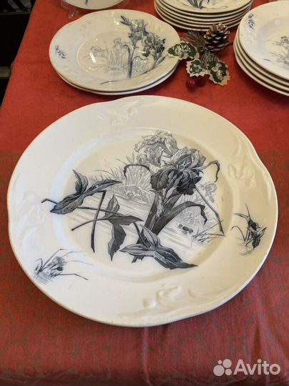 Столовый антикварный сервиз Villeroy & Boch Iris