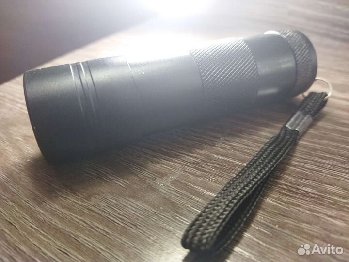 Штамп и фонарик