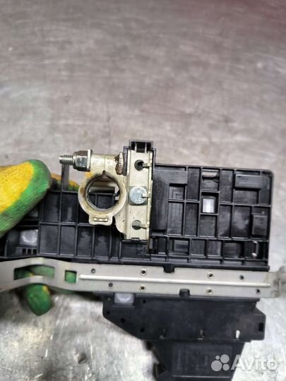 Рено Аркана клейма аккумулятора