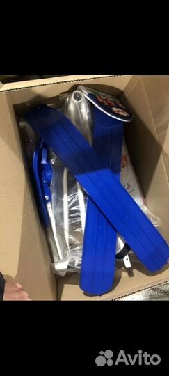 Детский снегокат со спинкой