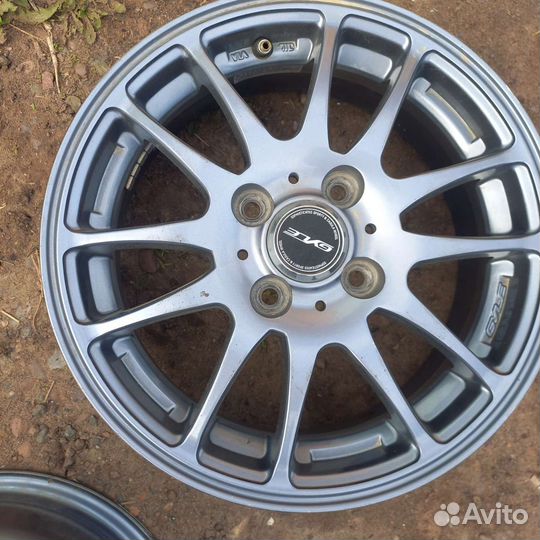 Красивое литье из Японии R 14 4х100