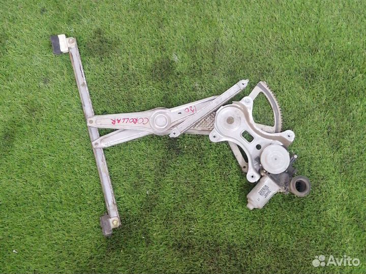 Стеклоподьемник Тойота королла 120 R