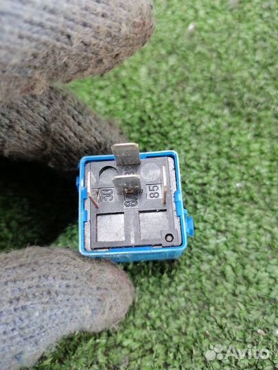 Реле Bmw X3 E83 M54B30 2005