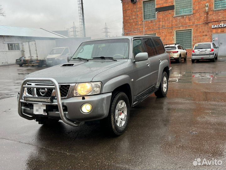 Автомобиль на запчасти Nissan Patrol Y61