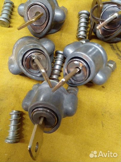 Замок блокировки руля иж