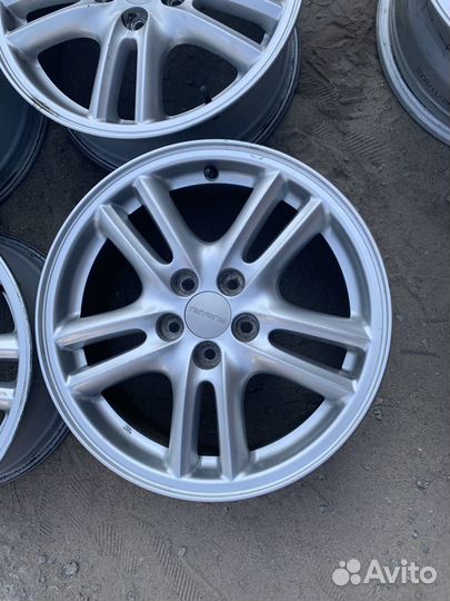 Литье Subaru R16 5*100 et55 цо 56,1 4шт из японии