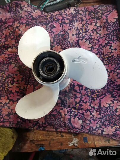 Продам винт гребной на ямаху шаг 12 либо обмен 11