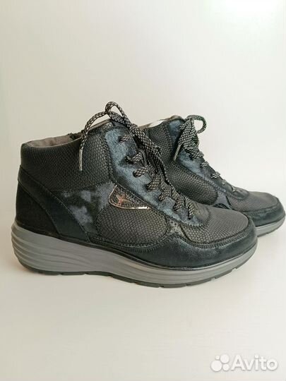 Ботинки демисезон р40 Tamaris (Германия)