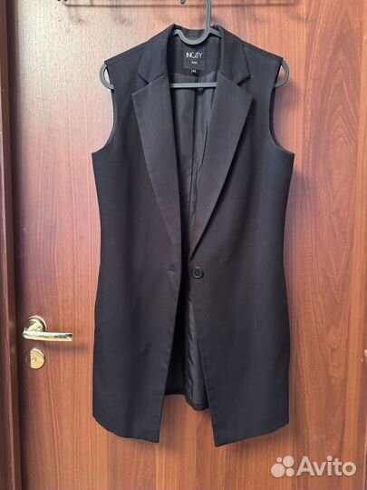 Жилетка длинная женская размер S Incity