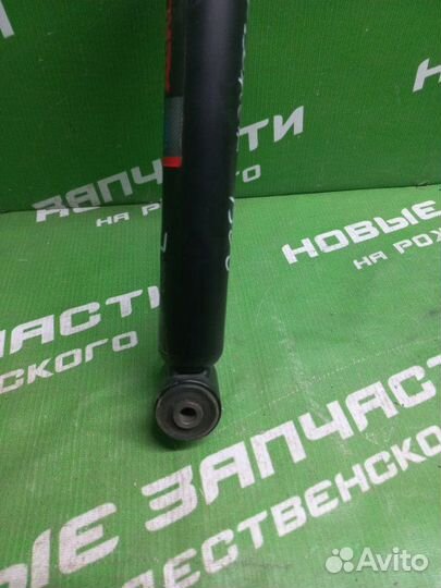Задняя стойка амортизатора Volkswagen Golf 1995