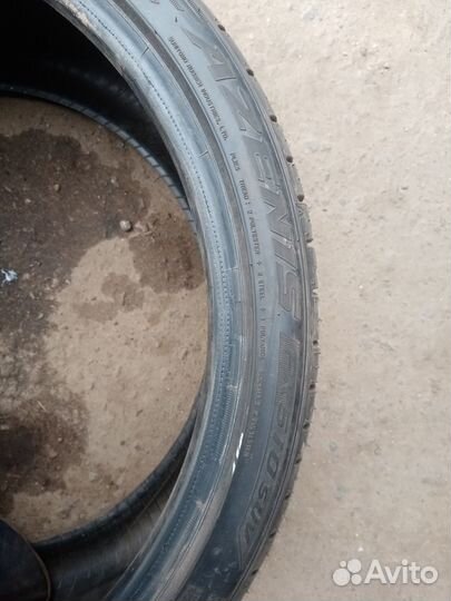 Falken Azenis FK-510 295/30 R22 103Y