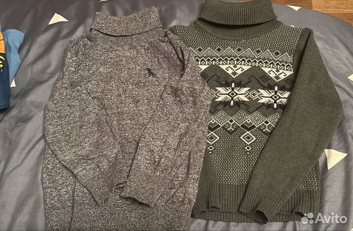 Свитер