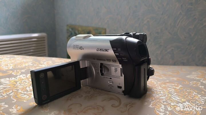 Видеокамера Sony handycam dcr-dvd 106 e