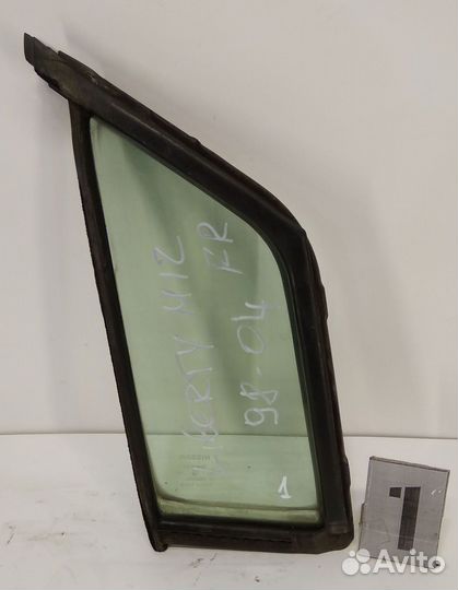 Форточка Nissan Liberty / Prairie M12 98-04 FR