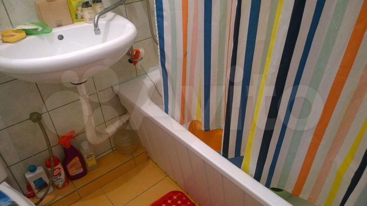 Комната 14 м² в 2-к., 3/5 эт.