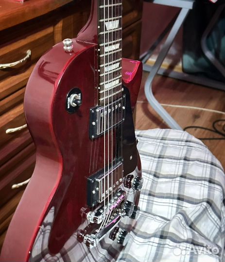 Gibson Les Paul studio USA 1997 Wine Red