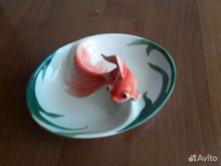 Икорница фарфор.новая