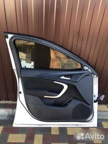 Дверь передняя левая Opel Insignia