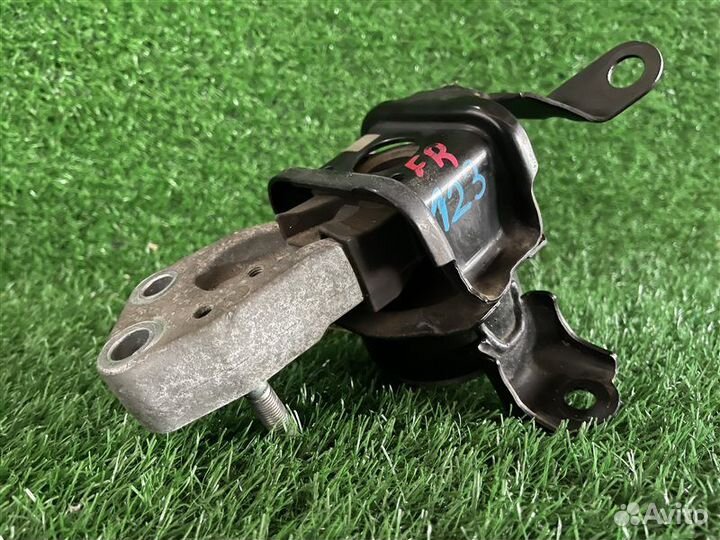 Подушка двигателя передняя правая Toyota Corolla