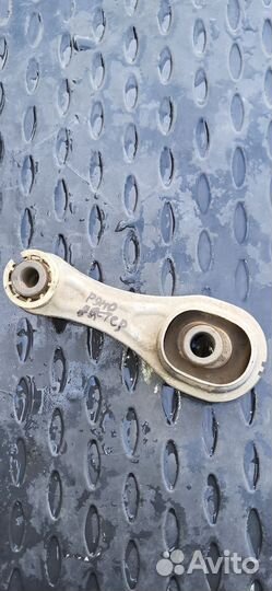 Опора двигателя нижняя подушка renault LADA