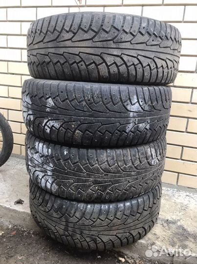 Nokian Tyres Hakkapeliitta 5 SUV 265/65 R17