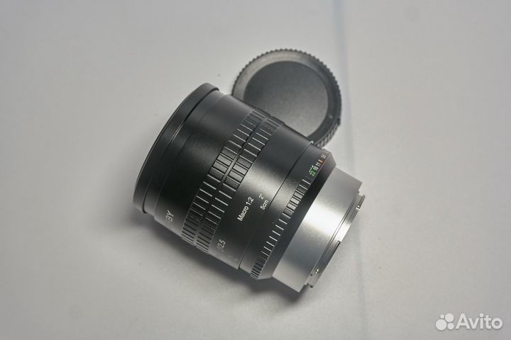 Творческий объектив Lensbaby Velvet 28 f/ 2.5 Niko