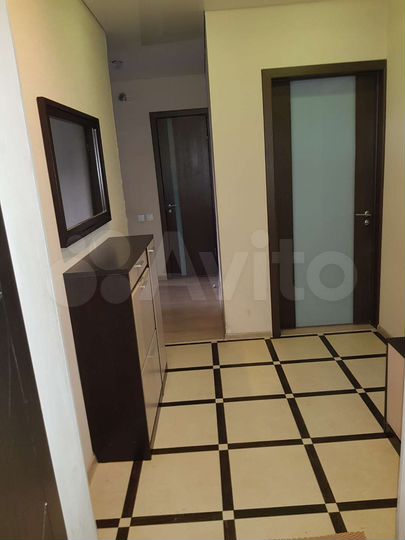 2-к. квартира, 52 м², 3/5 эт.