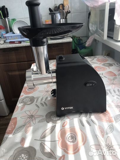 Мясорубка Vitek
