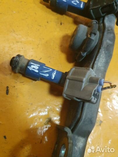 Топливная форсунка 1.8 1ZZ-FE 1zzfe рестайл toyota