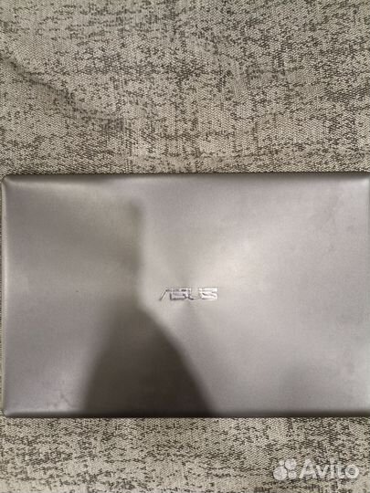Ноутбук asus