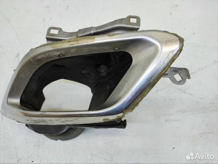 Насадка глушителя задняя левая Lexus Rx 4