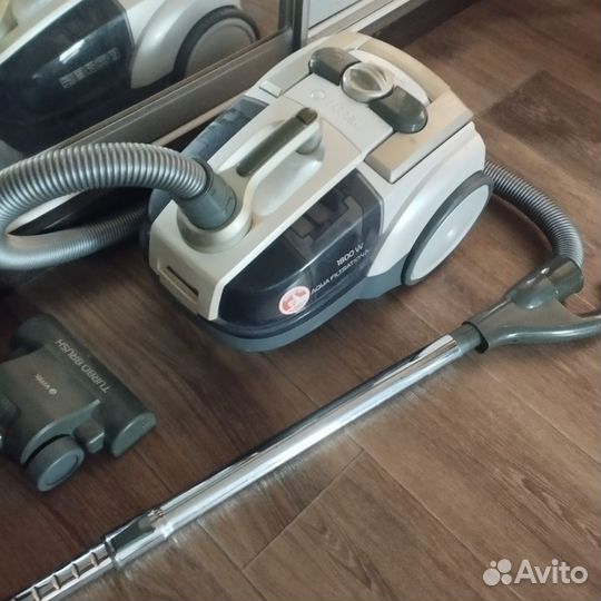 Пылесос Vitek