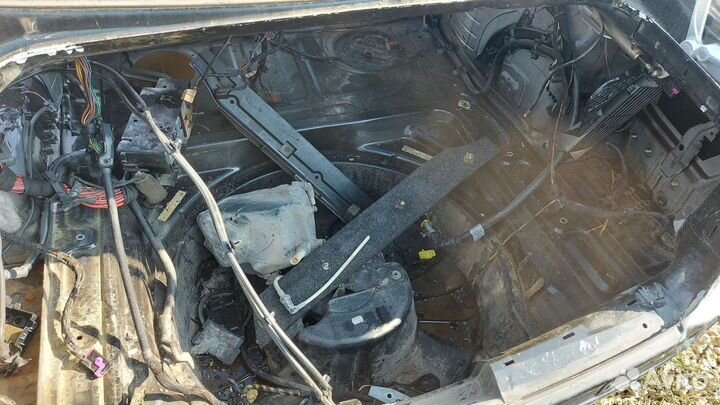 Проводка салона на Volkswagen Phaeton