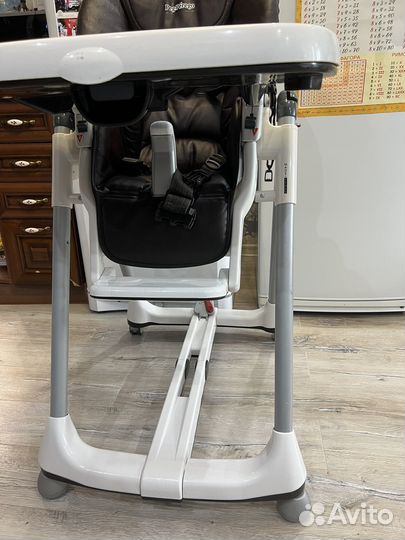 Стульчик для кормления peg perego