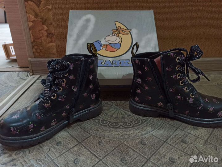 Ботинки демисезонные для девочки 28 размер