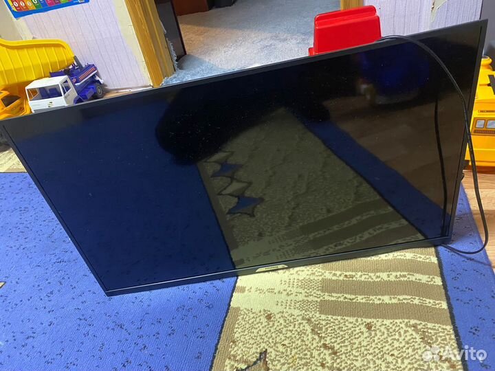 Смарт Телевизор