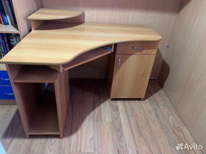 Компьютерный стол бу