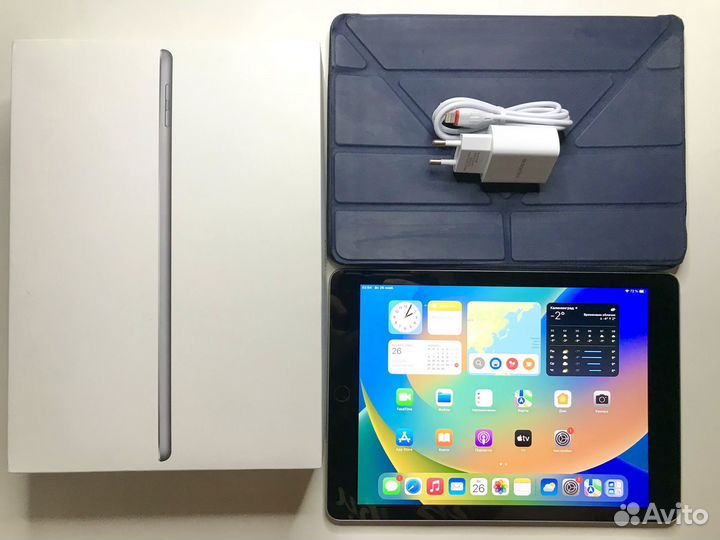iPad 2018 128GB Отличный + Smart-Cover