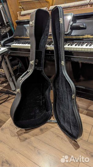 Твёрдый кейс для акустической гитары