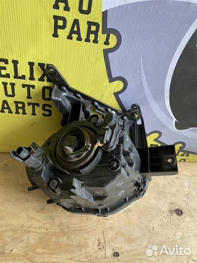 Фара левая Nissan Juke (F15) 2011